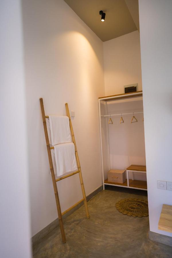 Hotel Bombora Hiriketiya Dikwella Exteriér fotografie